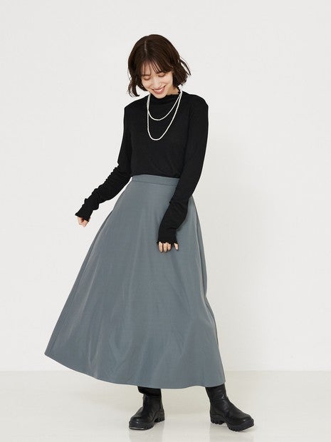 メロウハイネックプルオーバー