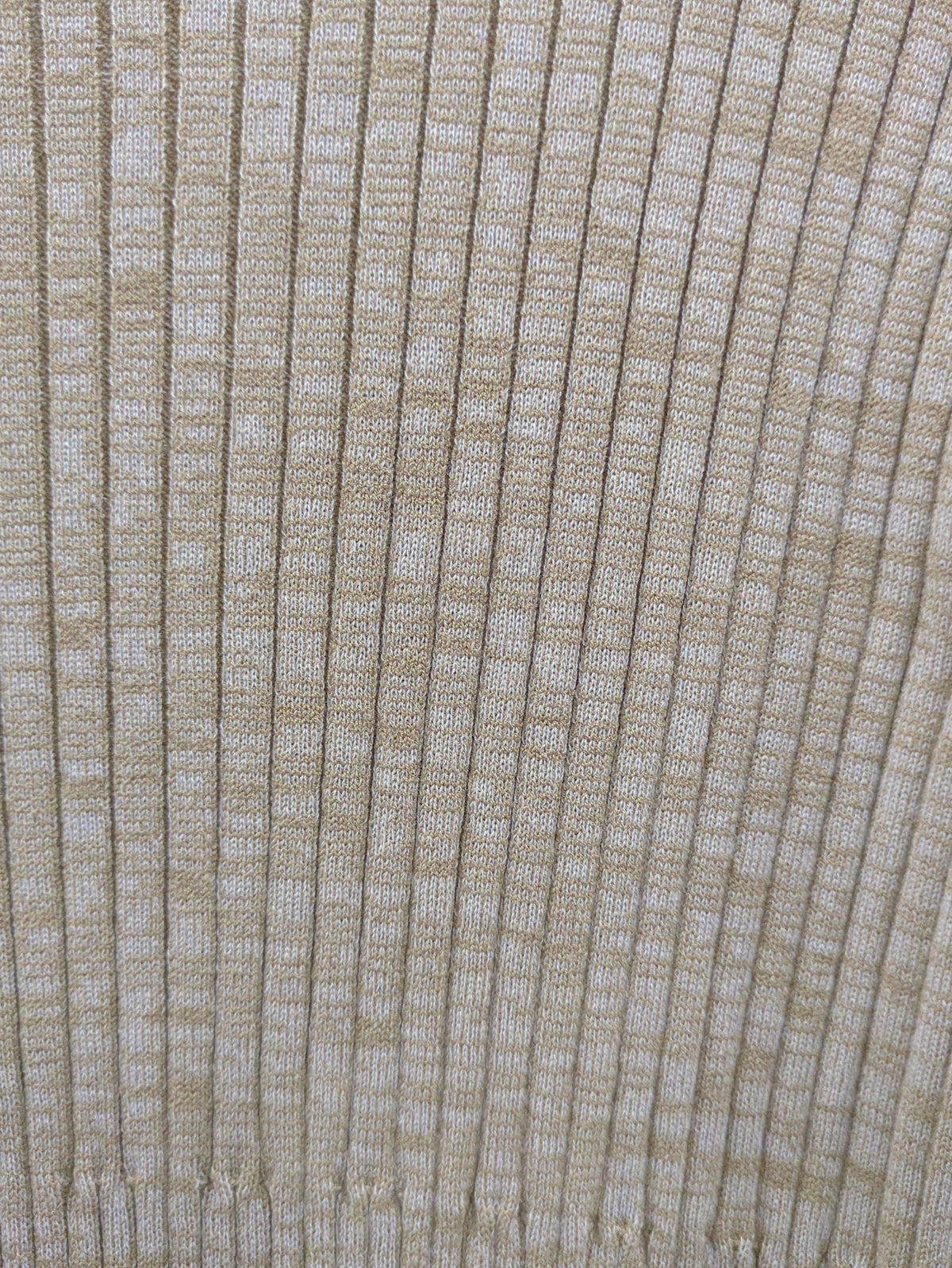 リブニットワンピース