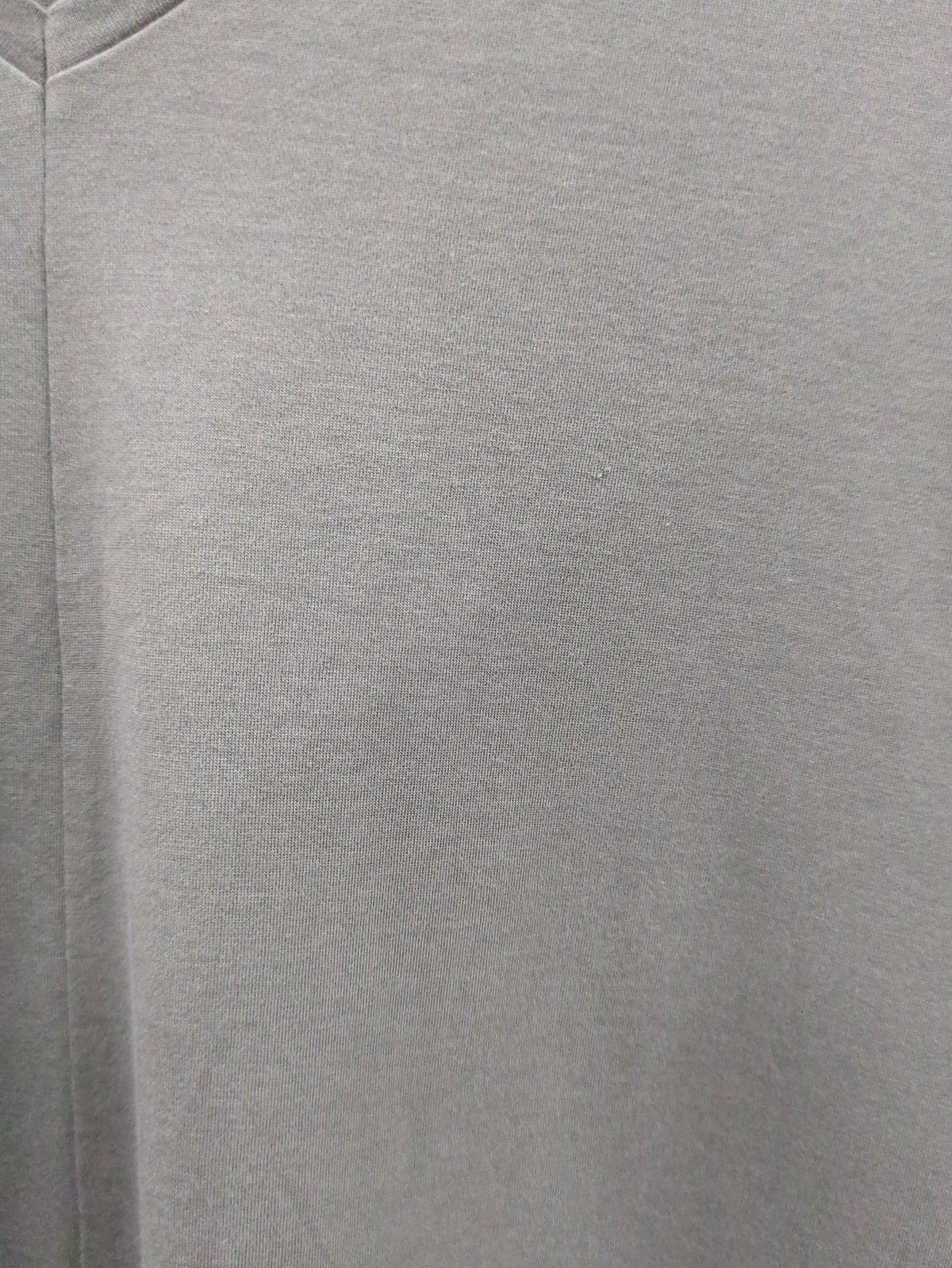 Vネックワンピース