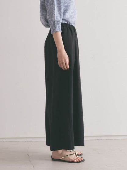 バックサテンジョーゼットドレープパンツ