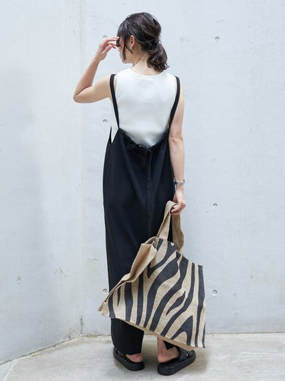 ドライタッチストレッチジャンパースカート