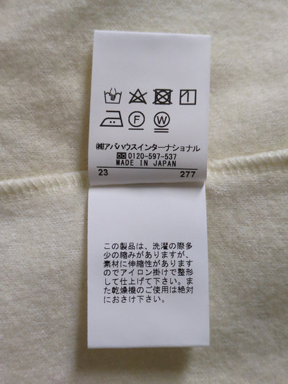 オフタートルカットソー