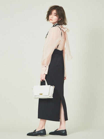 サスペンダータイトスカート