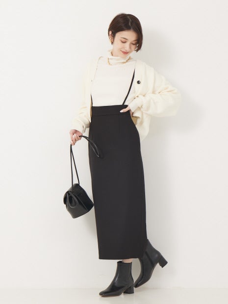 サスペンダータイトスカート