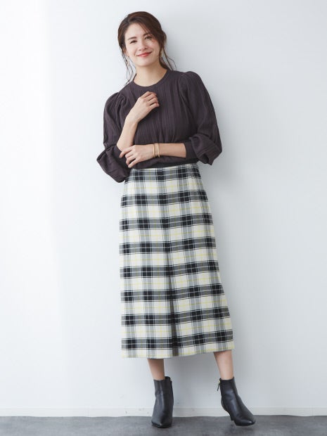 プリーツニット