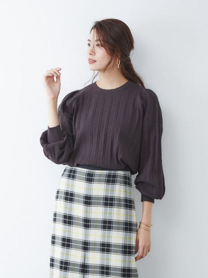 プリーツニット