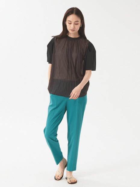 プリーツドッキングプルオーバー