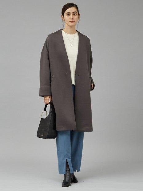 ダンボールノーカラーコート