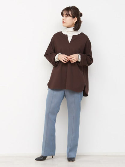 スリットネックカットソープルオーバー