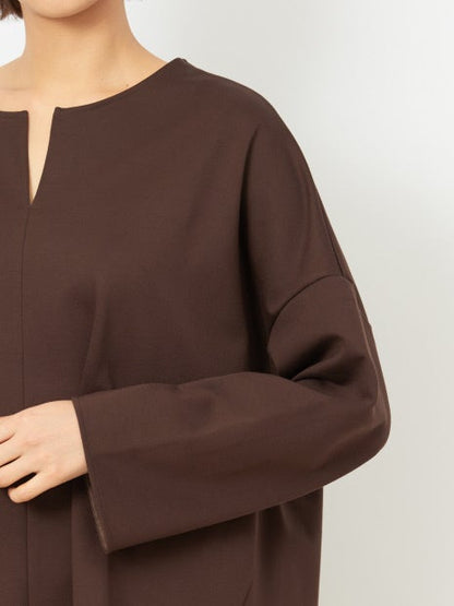 スリットネックカットソープルオーバー