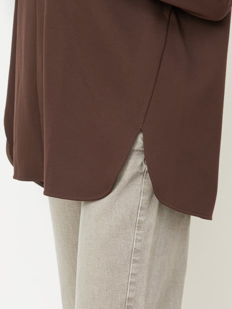 スリットネックカットソープルオーバー