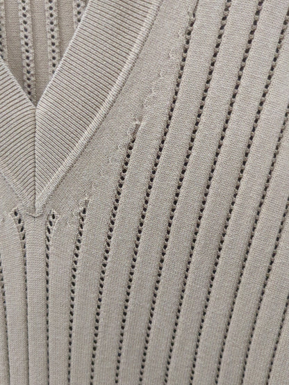アイレットニットワンピース