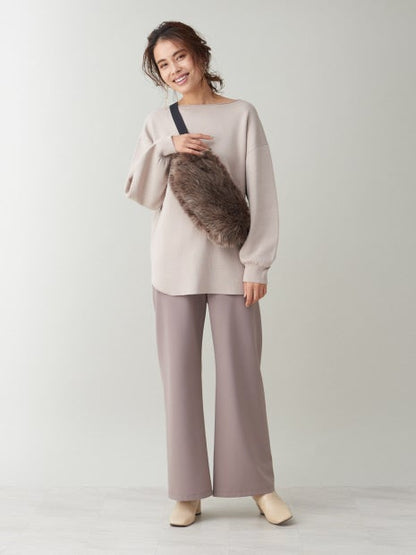 スウェットライクボートネックニット