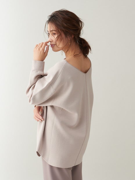 スウェットライクボートネックニット