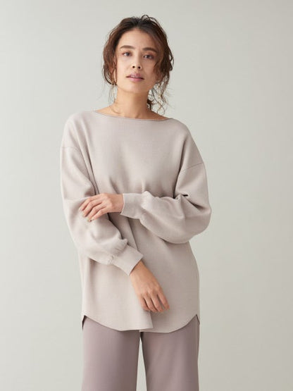 スウェットライクボートネックニット