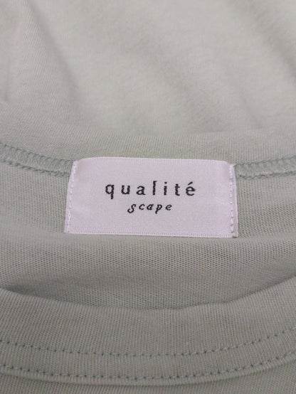 バックフリルTシャツ