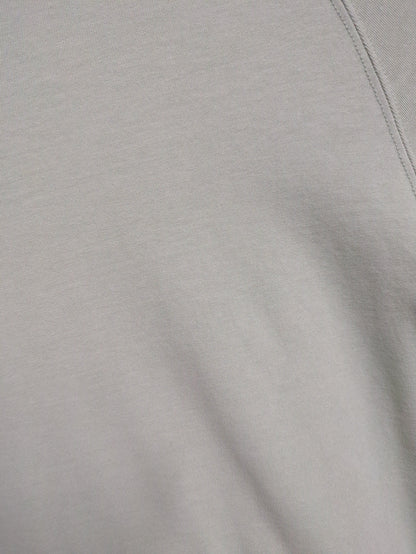 バックフリルTシャツ