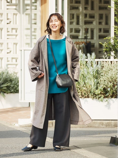 ノーカラーコート