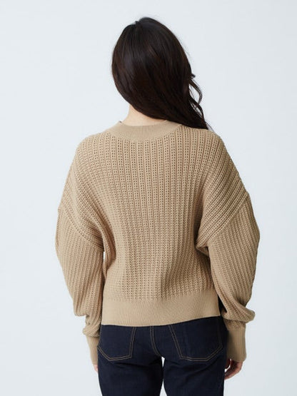 アイレットニットプルオーバー