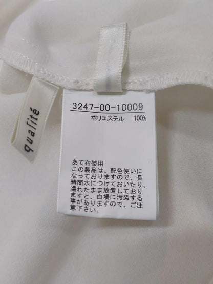 ステッチワークブラウス