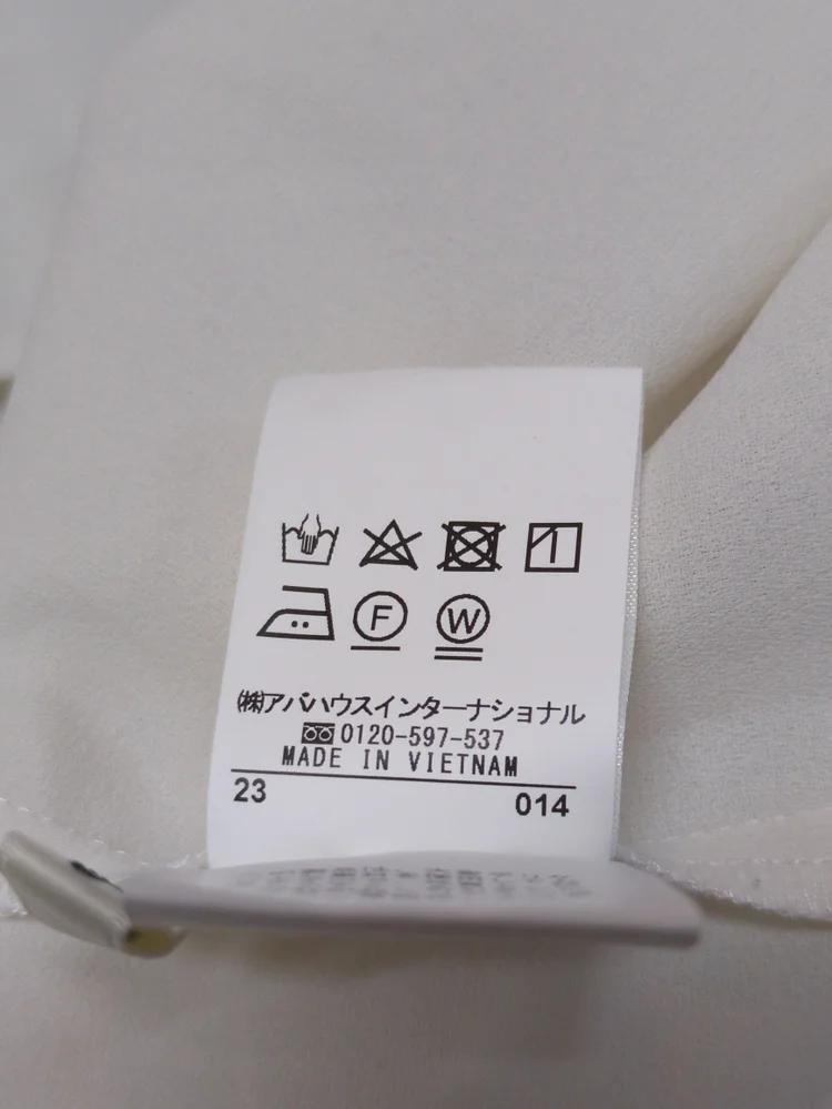 ステッチワークブラウス