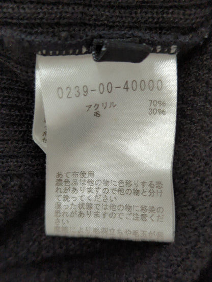 ウール/アクリル ベーシックVネックニット