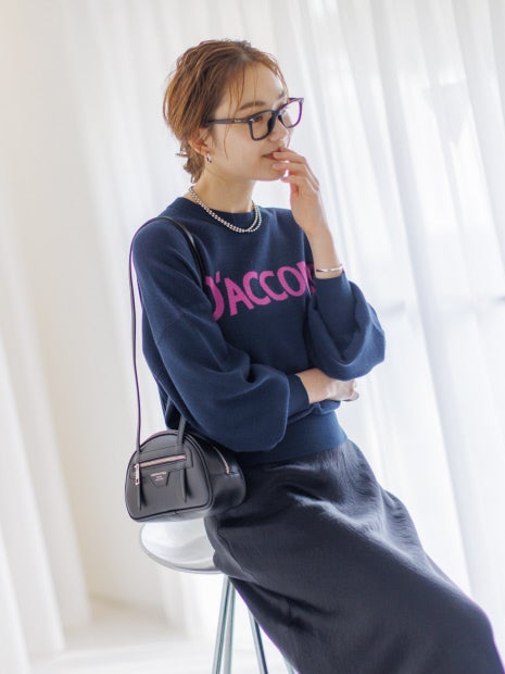 ロゴニットプルオーバー