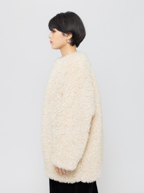 フェイクファーコート