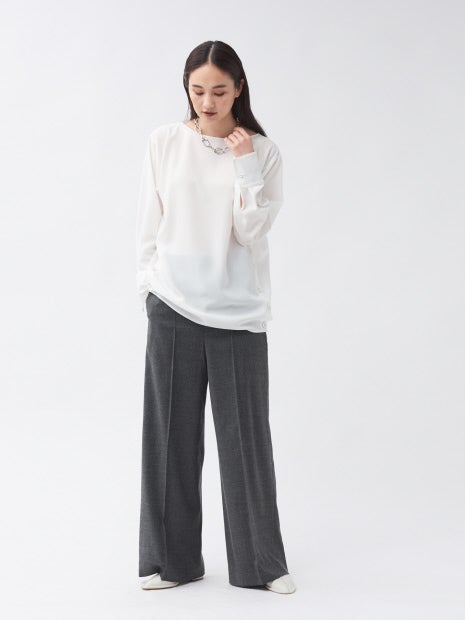 サイドボタンTブラウス