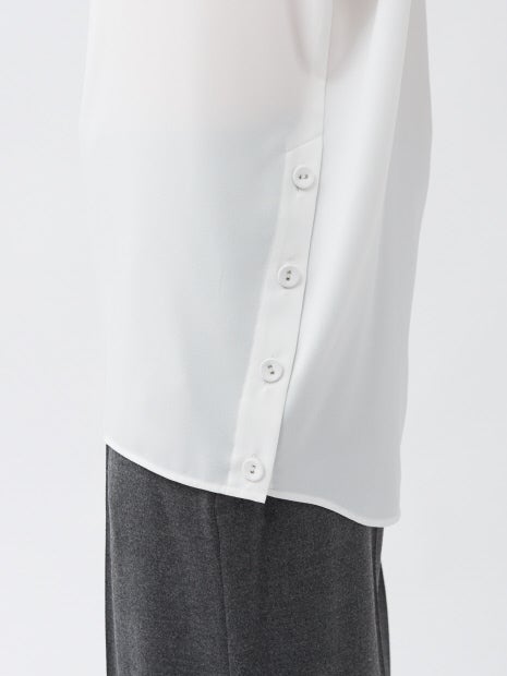 サイドボタンTブラウス