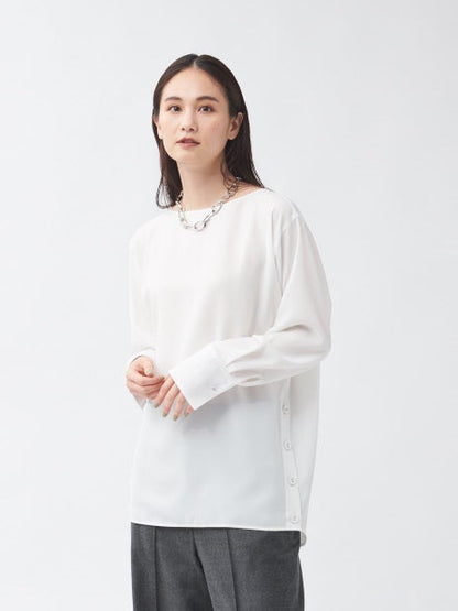 サイドボタンTブラウス