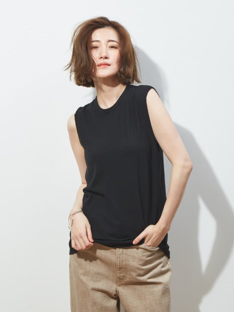 レースアップノースリプルオーバー