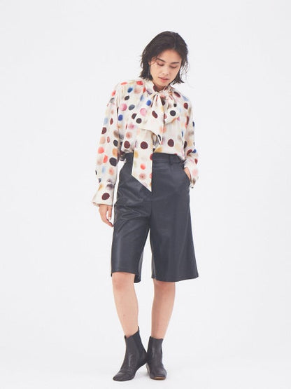 ウォータードットブラウス