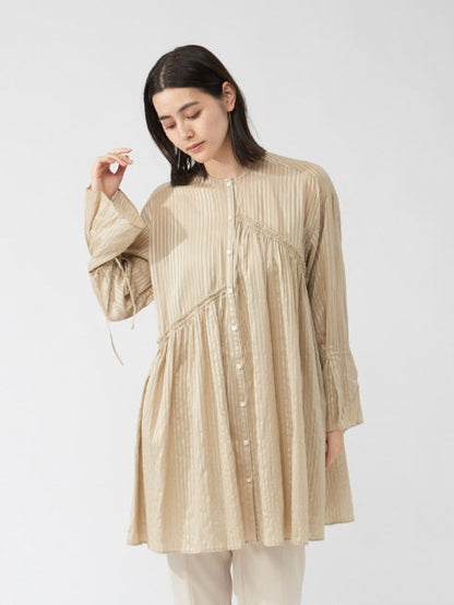 アシメギャザーブラウス