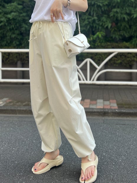 ストレッチライトクロスパラシュートパンツ