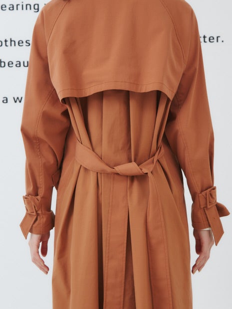 バックギャザーミドルコート