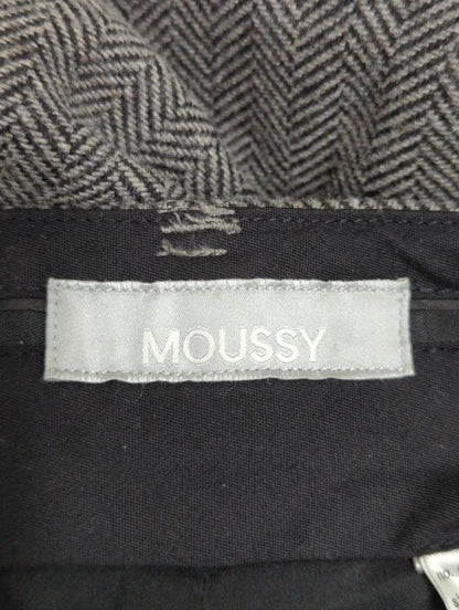 LOOSE TAPERED TROUSERS