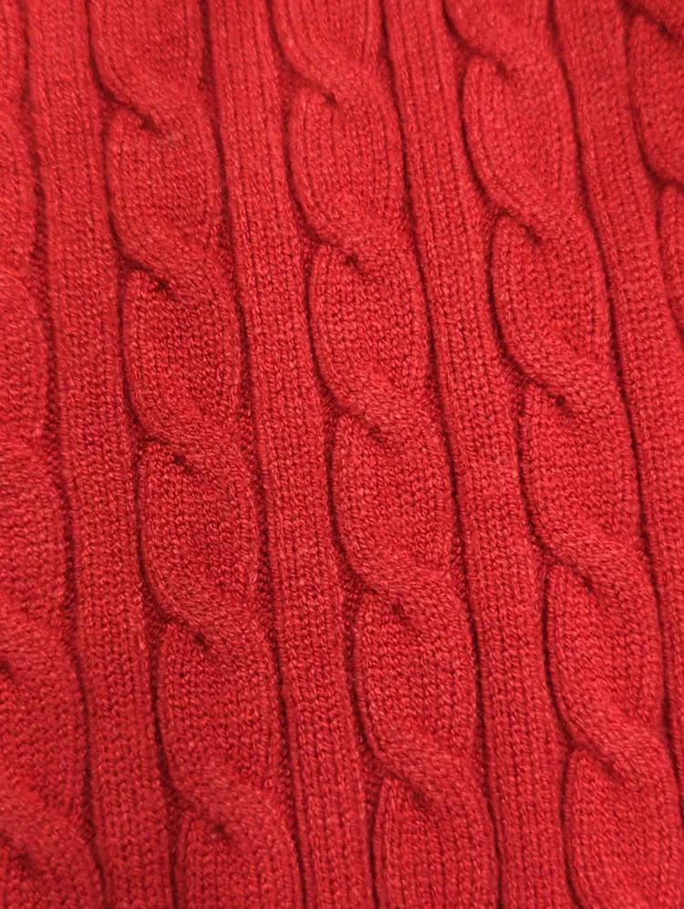 ASYMMETRY SHOULDER CABLE KNIT