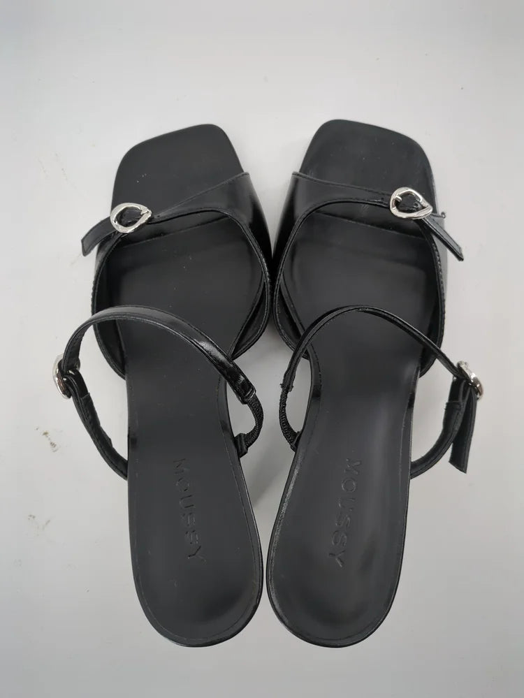 DOUBLE BELTED WEDGE  SANDALS