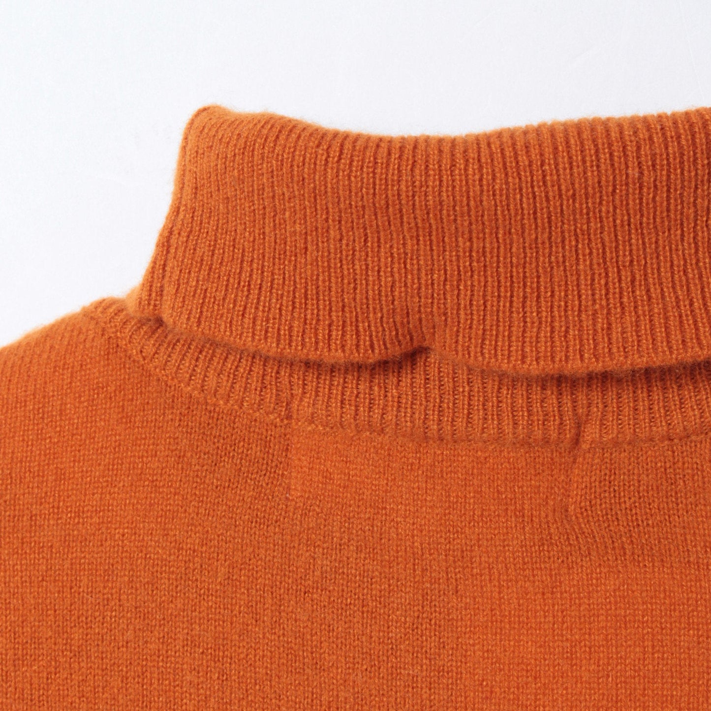 Sedecim Cashmere Layerd Neck Sweater | MEN