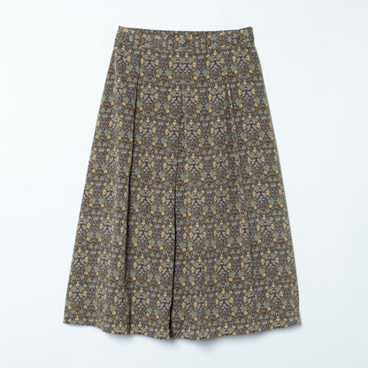 リバティ ヴァイン・シーフ タックフレアスカート