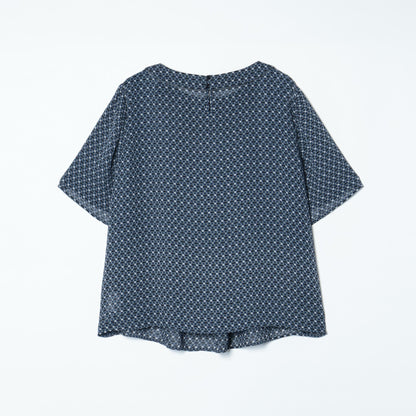 【L】バイヤスミニバードプリント 半袖ノーカラーブラウス