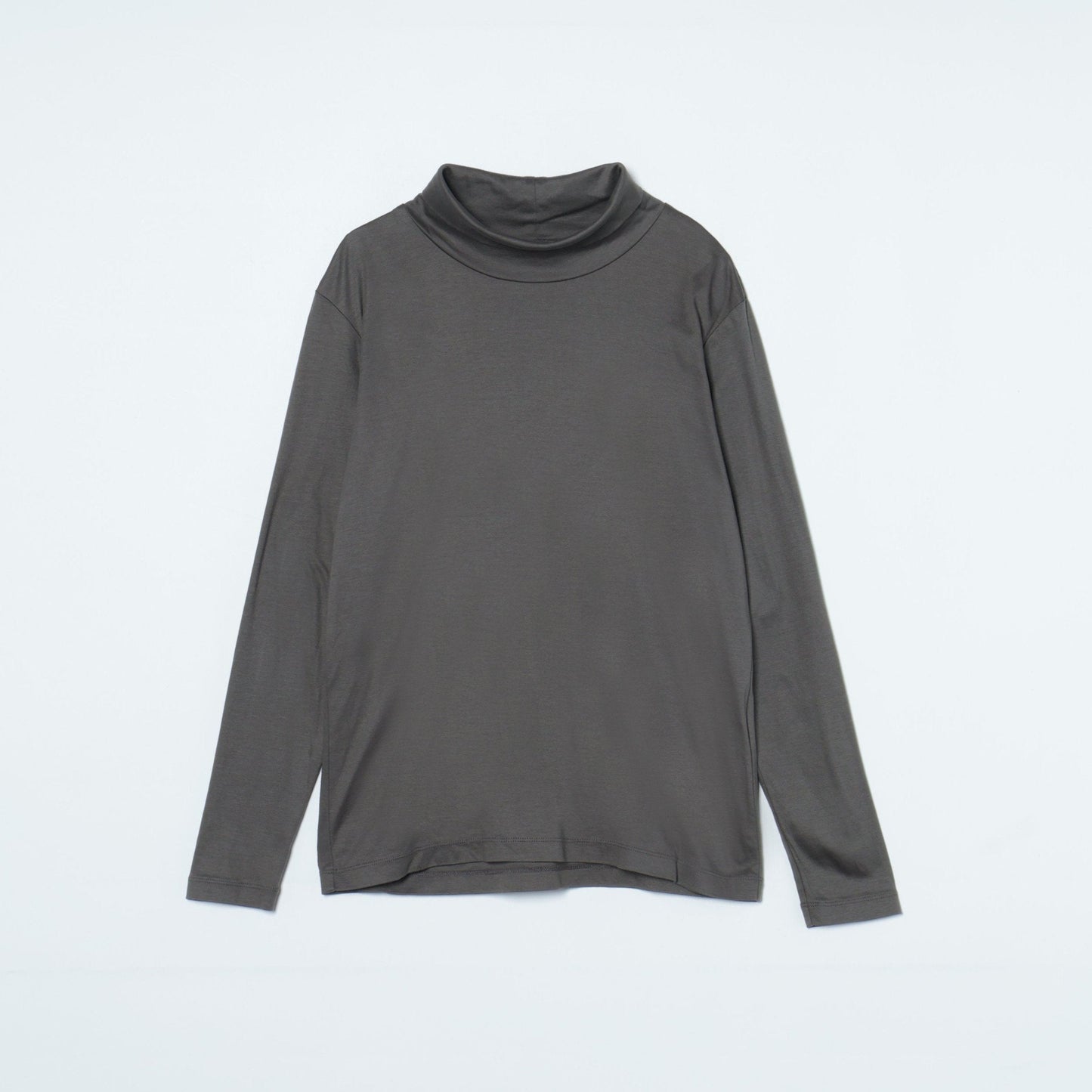 ソフトスムース タートルネックカットソー