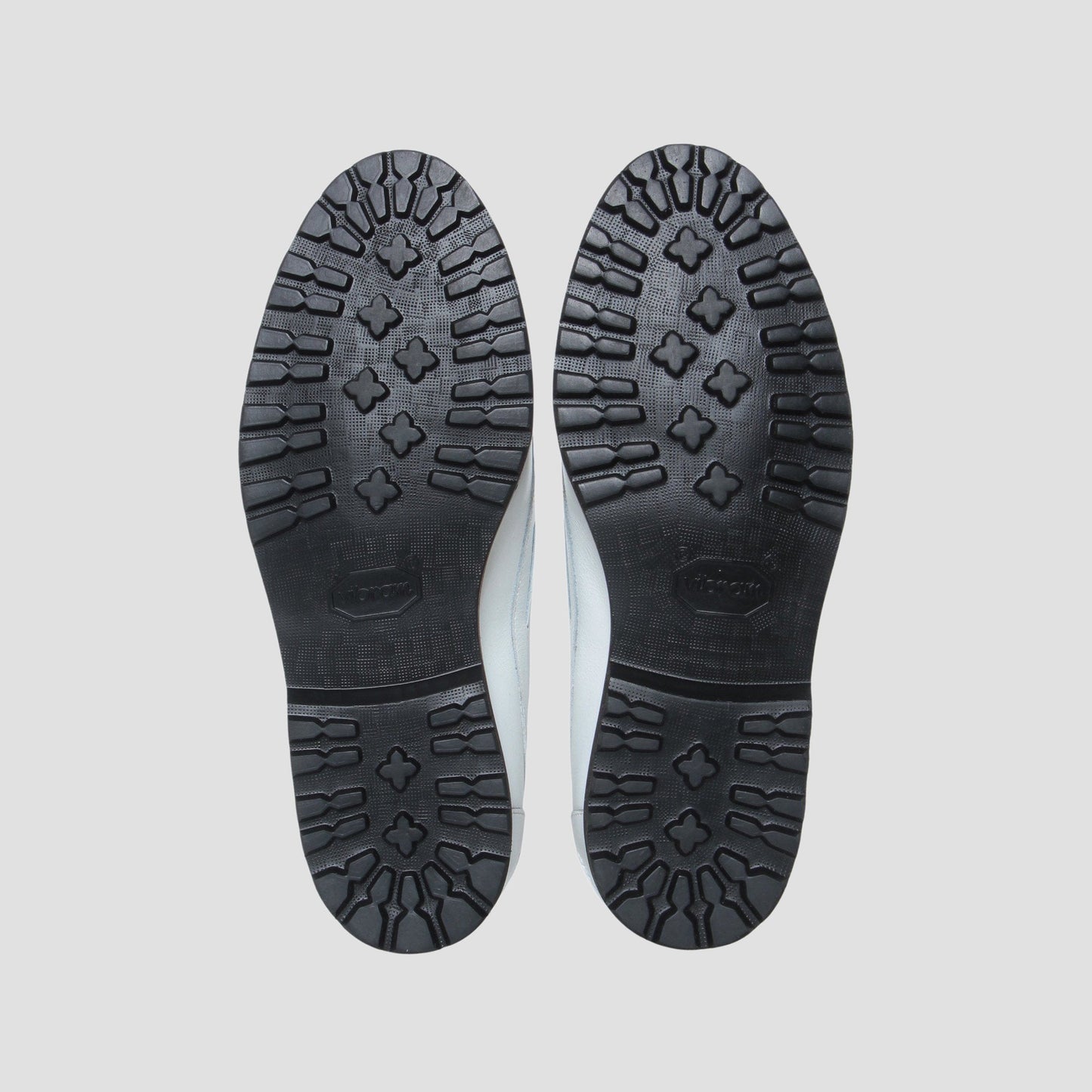 98978 / CALF / WHITE / VIBRAM SOLE / UK8.0(26.5cm)
