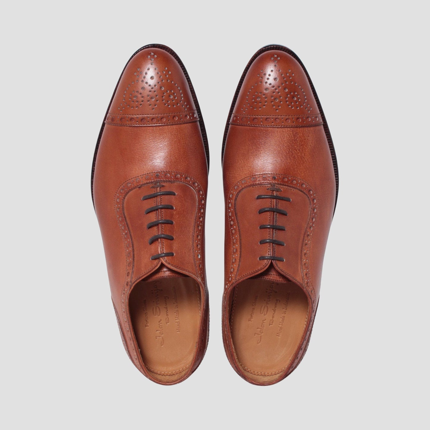 98441 / V.CRUST / MARRONE / DAINITE SOLE / UK5.5(24.5㎝)