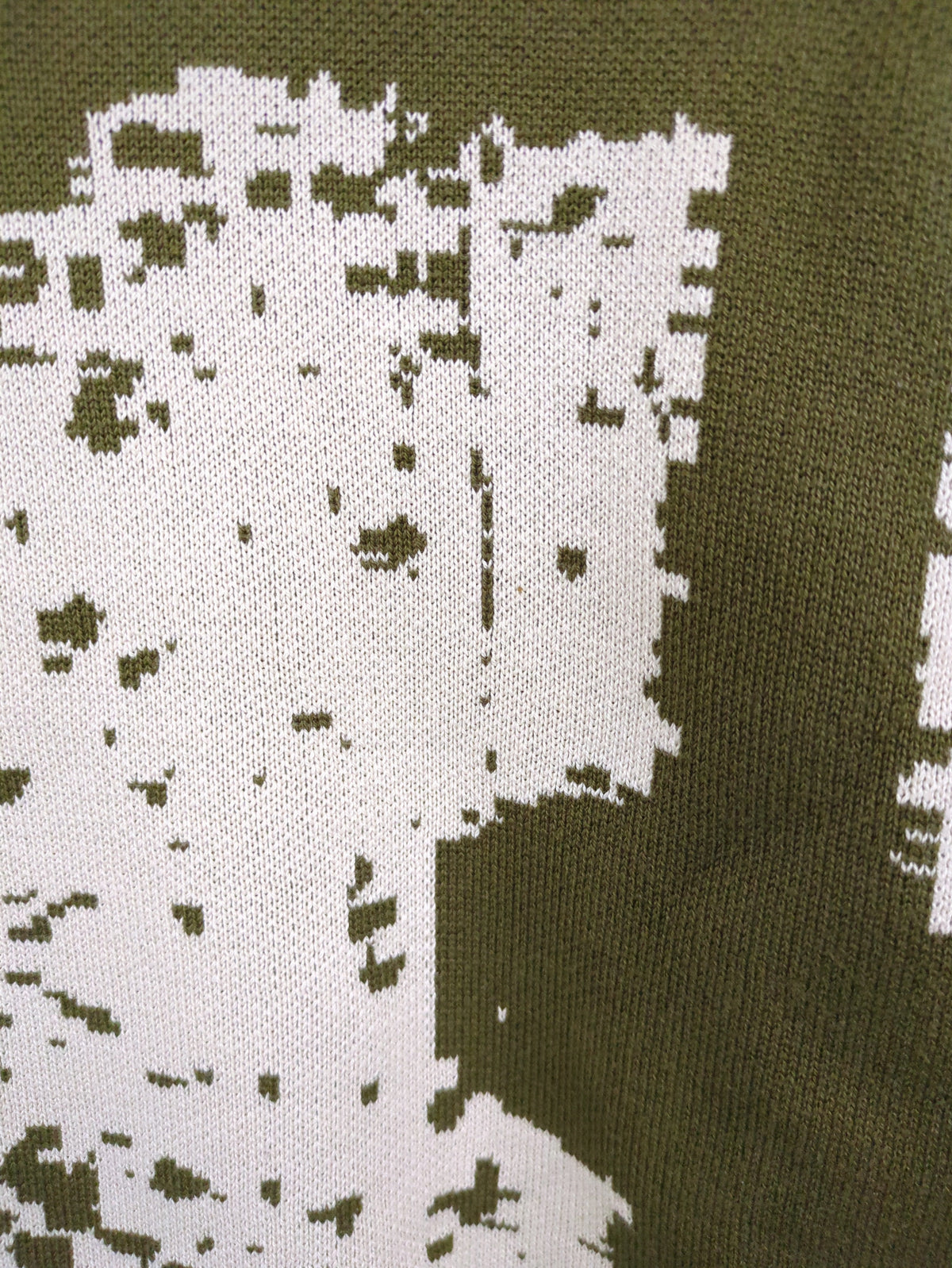 Sprayed 89 gr relaxed r knit
