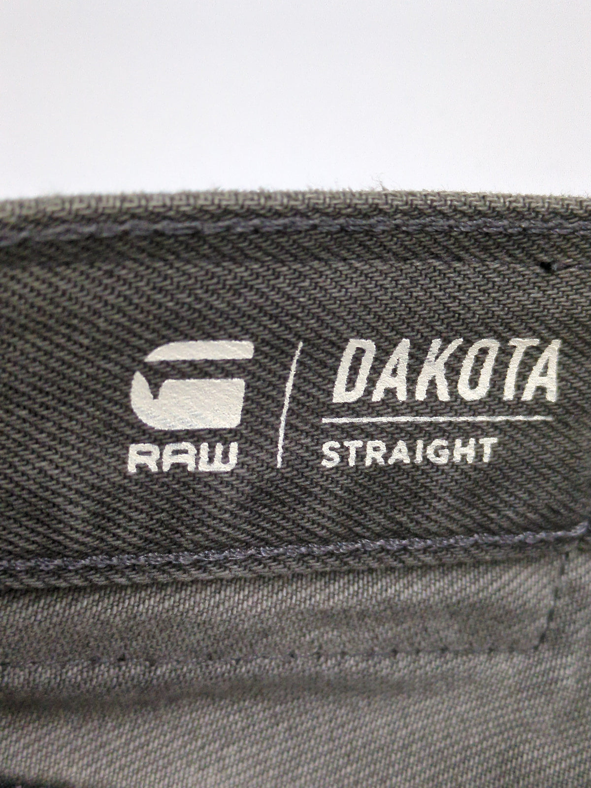 Dakota Regular Straight Jeans