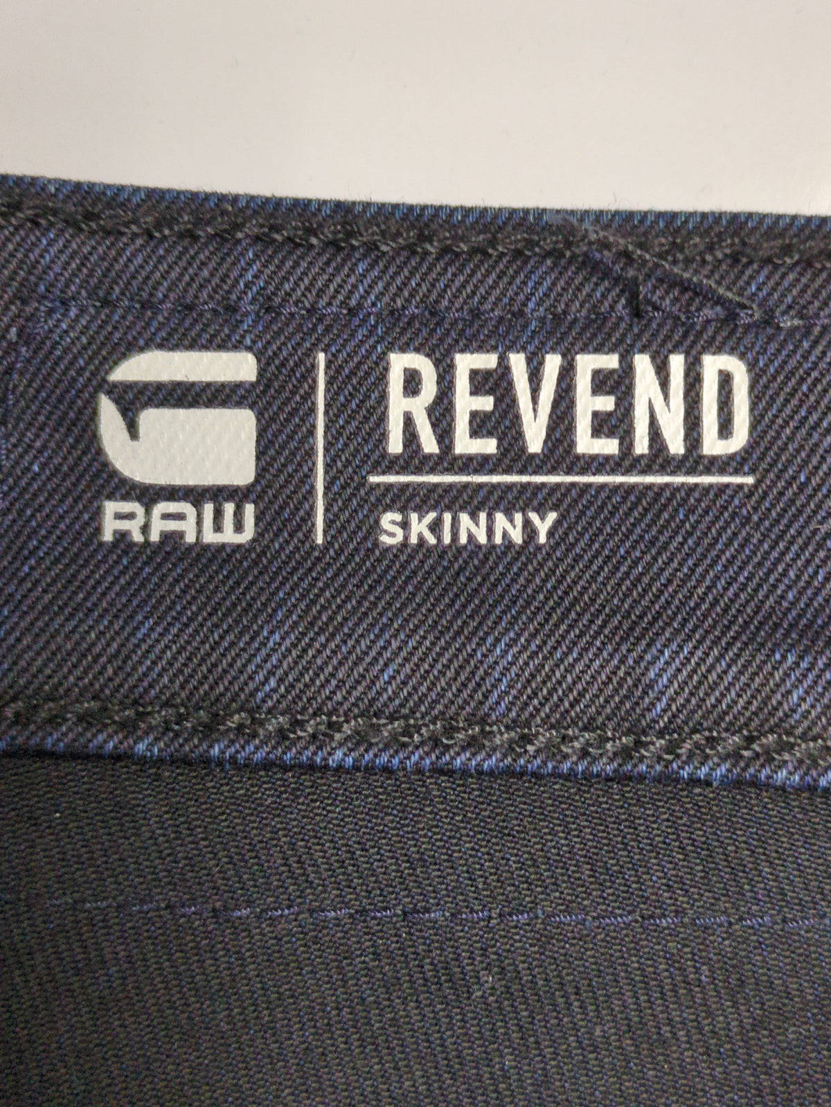 Revend Skinny Jeans