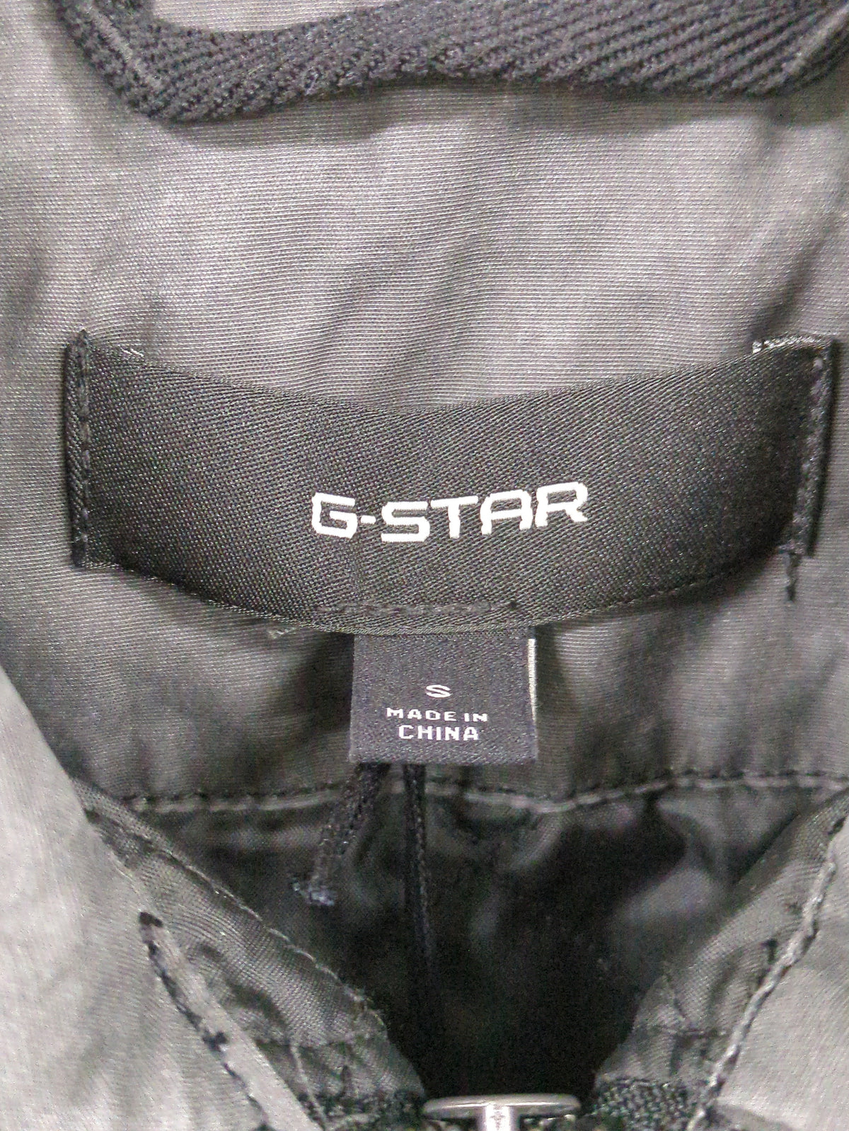 Cropped Bomber wmn