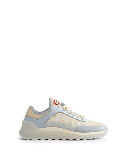 WOMENS TRAVEL TRAINER